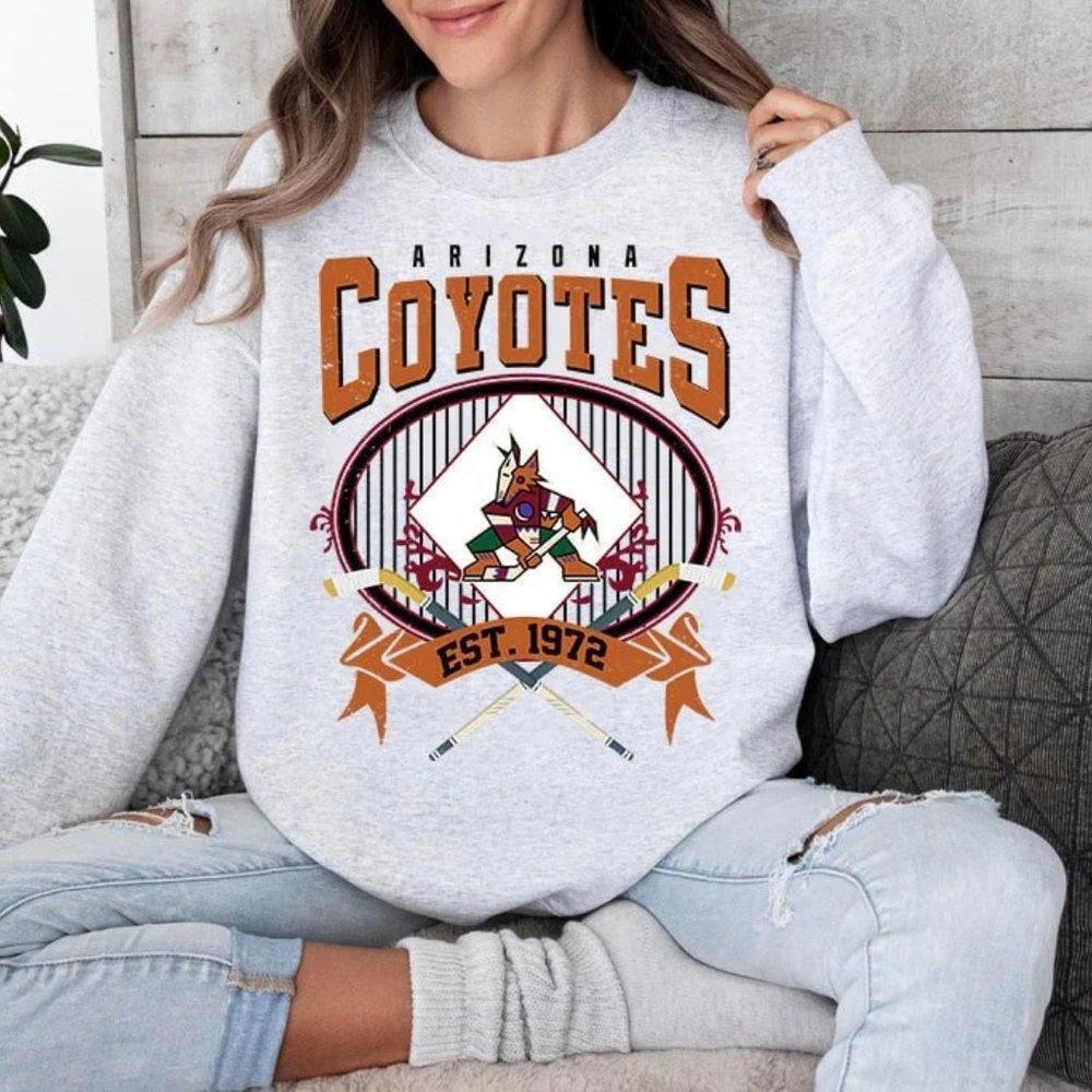 Arizona Coyotes Est 1972, Coyotes, Hockey, College